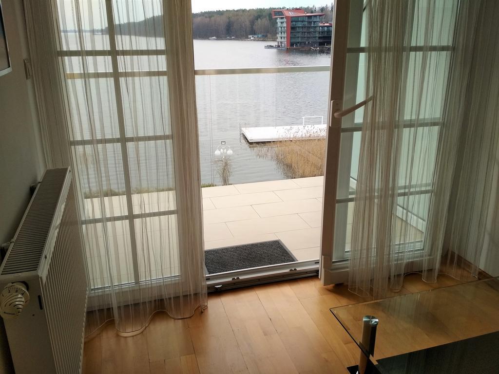 Villa Le Lux Mikołajki Exteriör bild